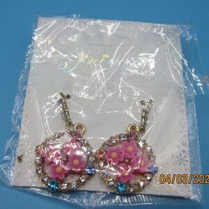 💥5/$10💥 Pink flowers 🌸 multi colored rhinestone fashion earrings